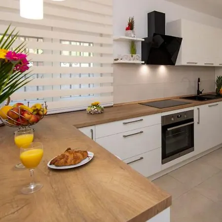 Urban Summer Apartment Opatija Apartment Opatija